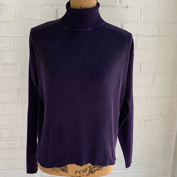 barry bricken Sweaters - Vintage silk turtleneck women’s sweater purple